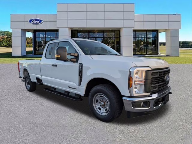2026 Oxford White Ford Super Duty F-250 SRW XL RWD Truck