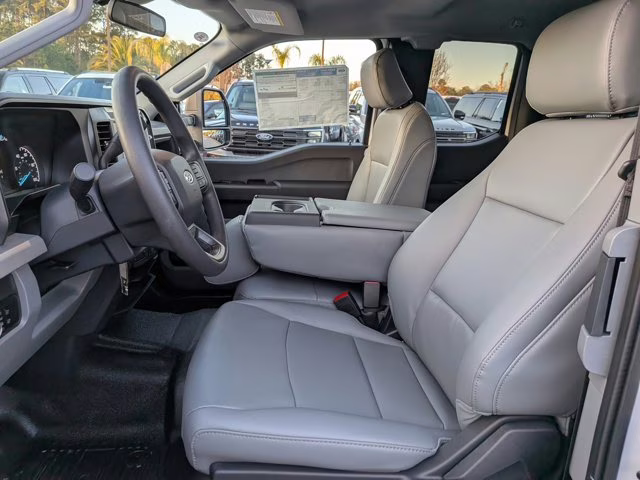 2026 Oxford White Ford Super Duty F-250 SRW XL RWD Truck