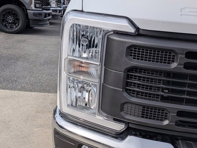 2026 Oxford White Ford Super Duty F-250 SRW XL RWD Truck