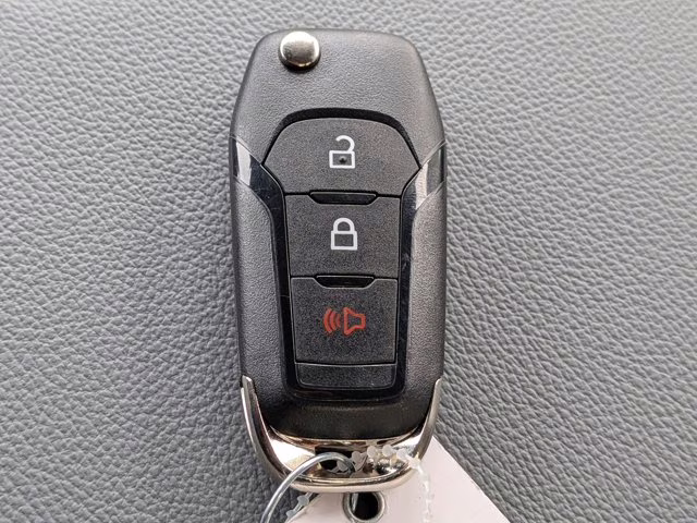 2026 Oxford White Ford Super Duty F-250 SRW XL RWD Truck