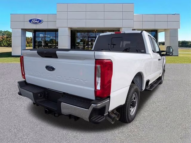 2026 Oxford White Ford Super Duty F-250 SRW XL RWD Truck