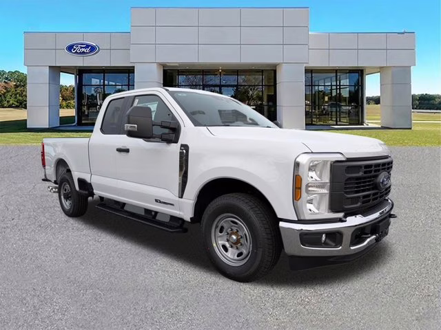 2026 Oxford White Ford Super Duty F-250 SRW XL RWD Truck