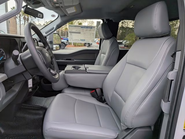 2026 Oxford White Ford Super Duty F-250 SRW XL RWD Truck