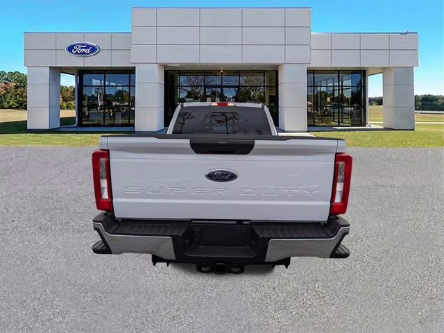 2026 Oxford White Ford Super Duty F-250 SRW XL RWD Truck