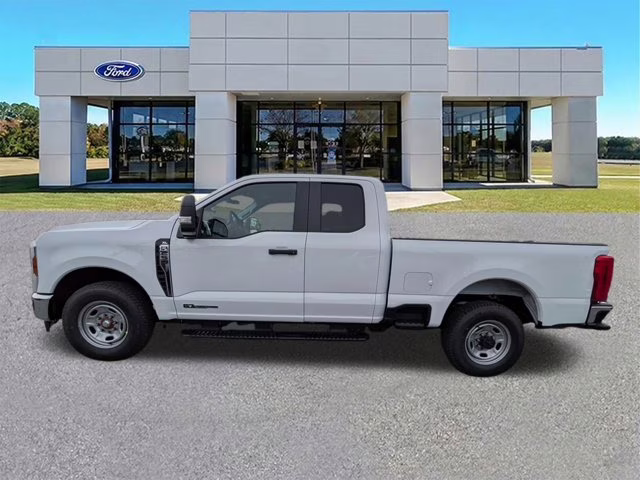 2026 Oxford White Ford Super Duty F-250 SRW XL RWD Truck