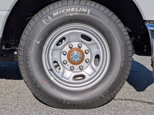 2026 Oxford White Ford Super Duty F-250 SRW XL RWD Truck