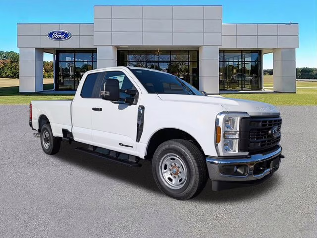 2026 Oxford White Ford Super Duty F-250 SRW XL RWD Truck