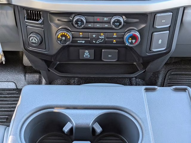 2026 Oxford White Ford Super Duty F-250 SRW XL RWD Truck