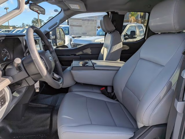 2026 Oxford White Ford Super Duty F-250 SRW XL RWD Truck