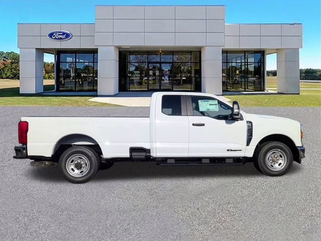 2026 Oxford White Ford Super Duty F-250 SRW XL RWD Truck