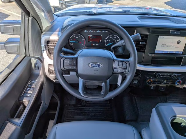 2026 Oxford White Ford Super Duty F-250 SRW XL RWD Truck