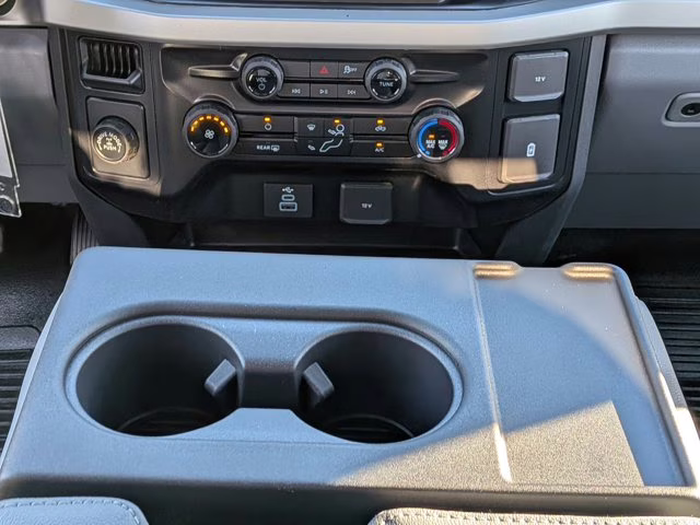 2026 Oxford White Ford Super Duty F-250 SRW XL RWD Truck