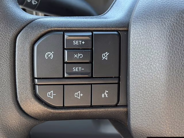 2026 Oxford White Ford Super Duty F-250 SRW XL RWD Truck