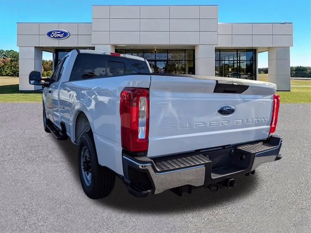 2026 Oxford White Ford Super Duty F-250 SRW XL RWD Truck