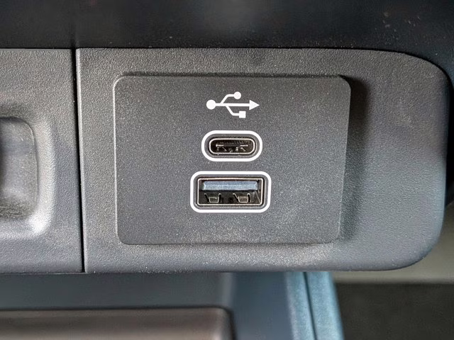 2026 White Metallic Ford Maverick Tremor AWD Truck