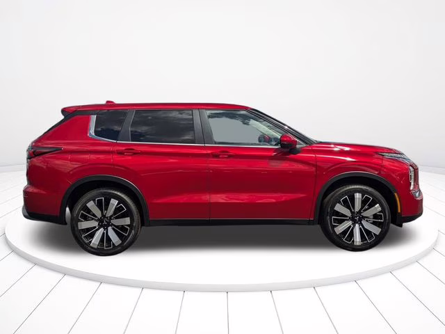 2026 Red Diamond Mitsubishi Outlander SE FWD SUV