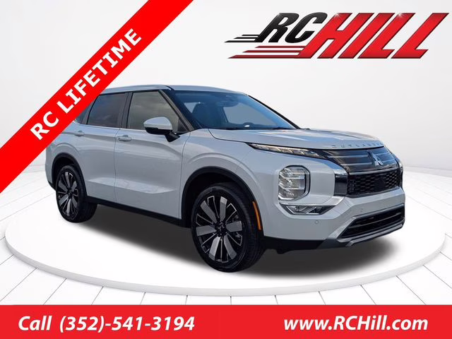 2026 White Diamond Mitsubishi Outlander SE FWD SUV