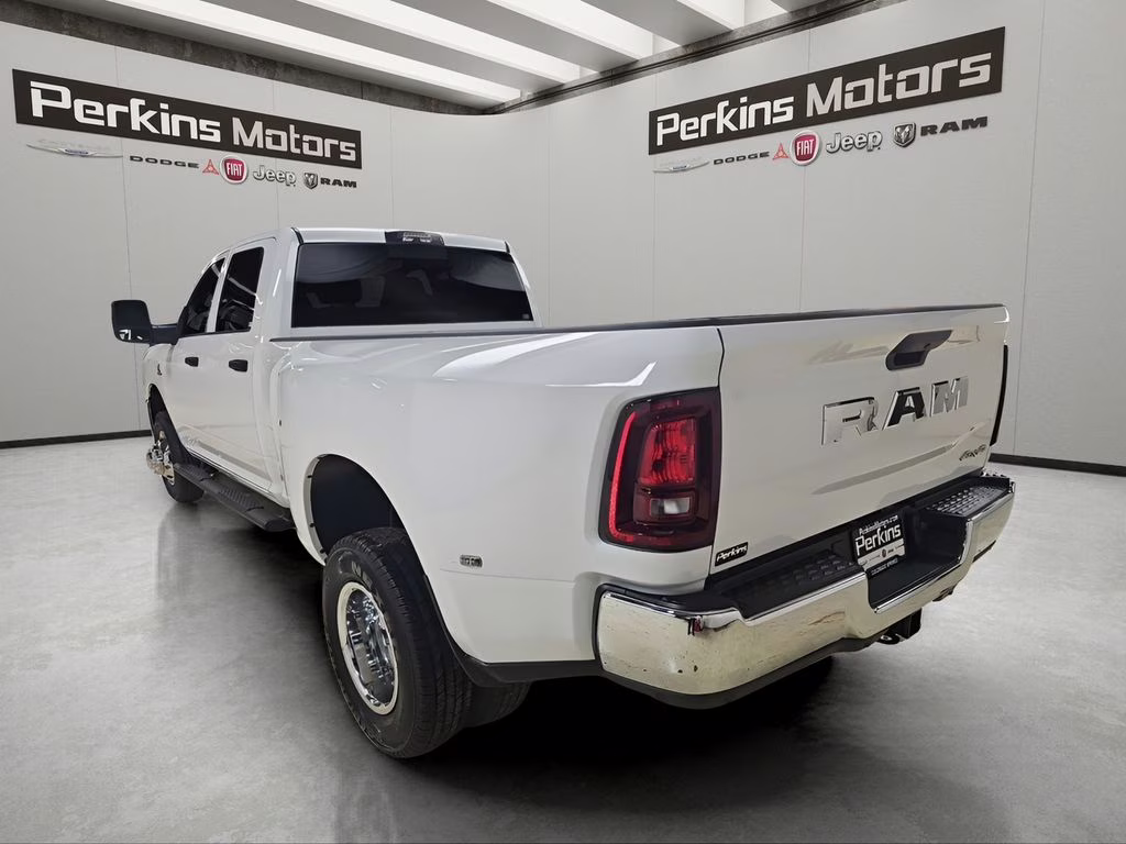 2026 Bright White Clearcoat Ram 3500 Tradesman 4X4 Truck