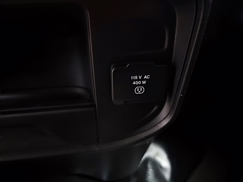 2026 Bright White Clearcoat Ram 3500 Tradesman 4X4 Truck