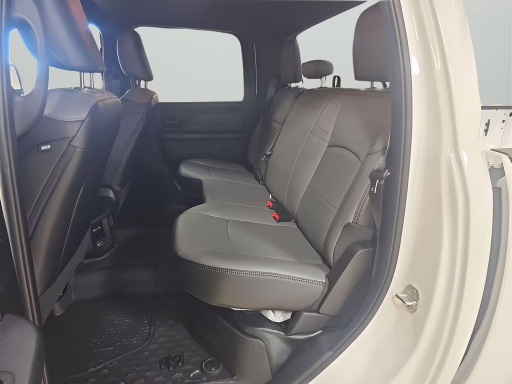 2026 Bright White Clearcoat Ram 2500 Tradesman 4X4 Truck