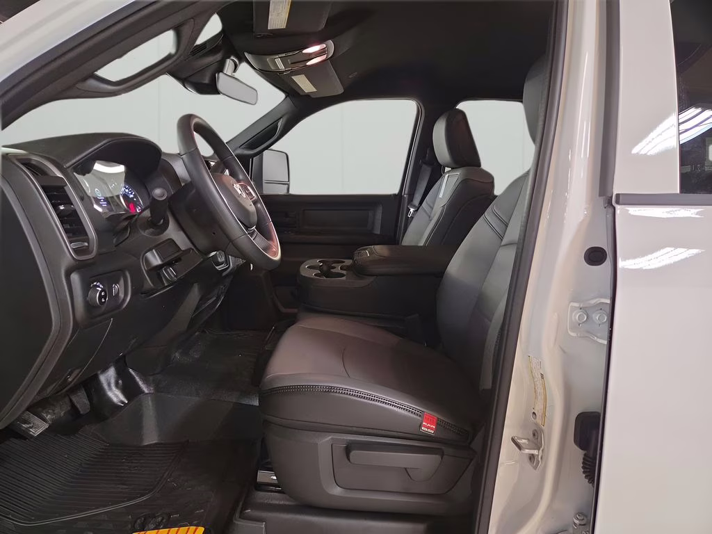 2026 Bright White Clearcoat Ram 2500 Tradesman 4X4 Truck