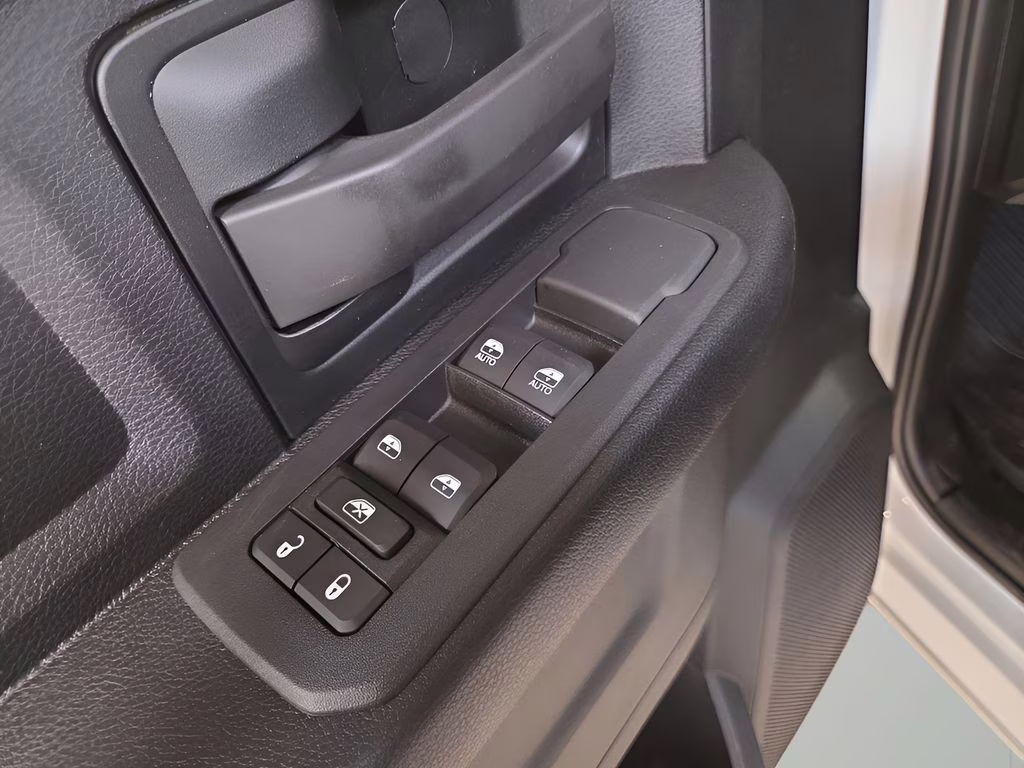 2026 Bright White Clearcoat Ram 2500 Tradesman 4X4 Truck