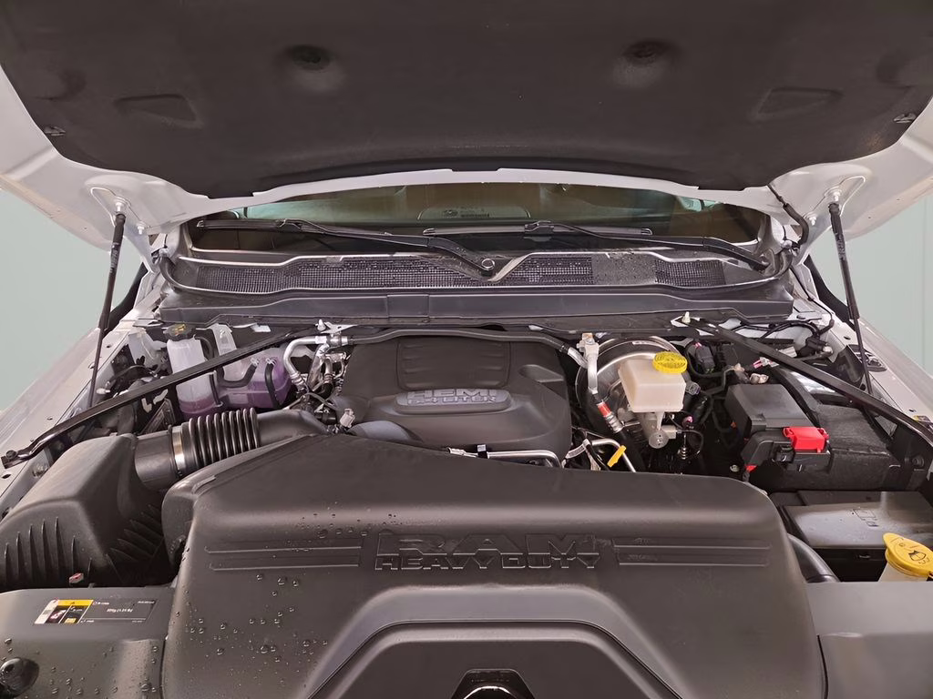 2026 Bright White Clearcoat Ram 2500 Tradesman 4X4 Truck