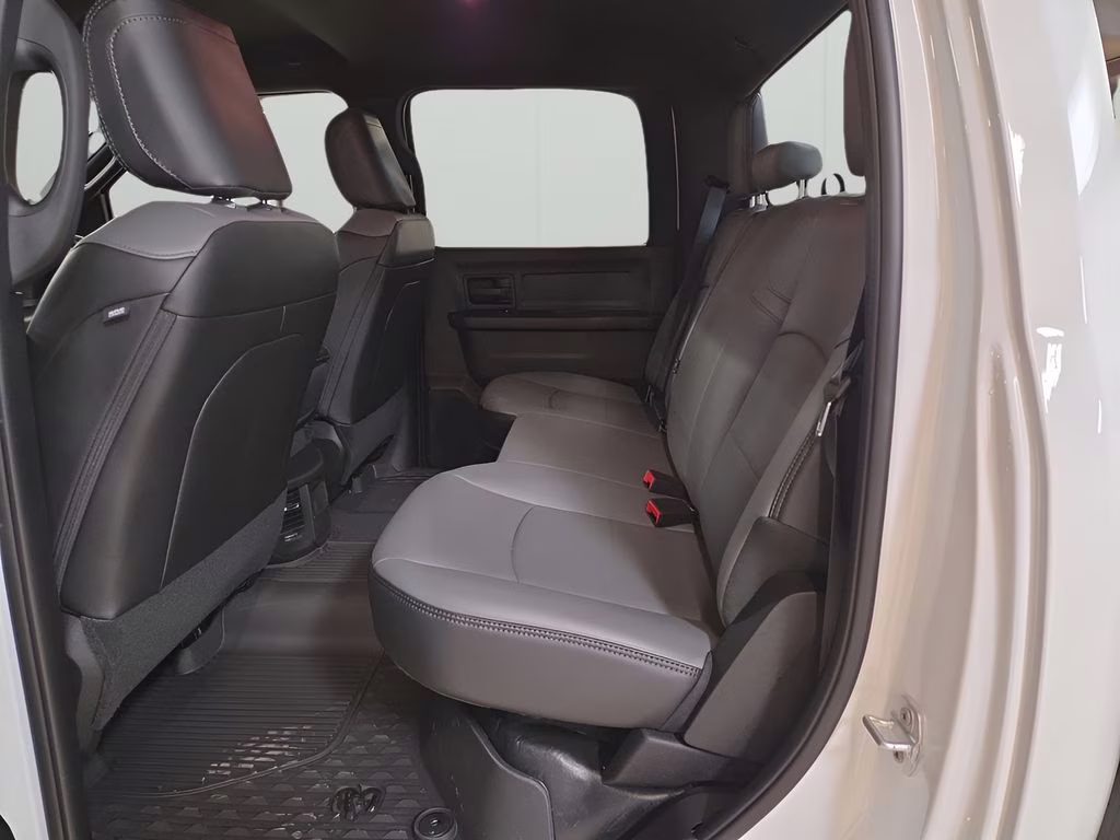 2026 Bright White Clearcoat Ram 2500 Tradesman 4X4 Truck