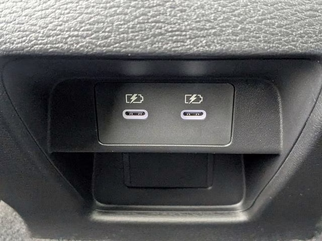 2026 Moonstone Gray Metallic Mitsubishi Outlander SE FWD SUV