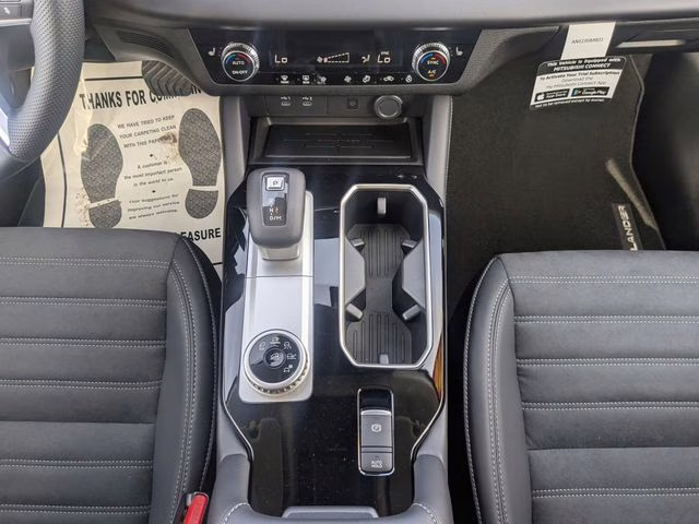 2026 Moonstone Gray Metallic Mitsubishi Outlander SE FWD SUV