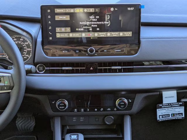 2026 White Diamond Mitsubishi Outlander SE FWD SUV