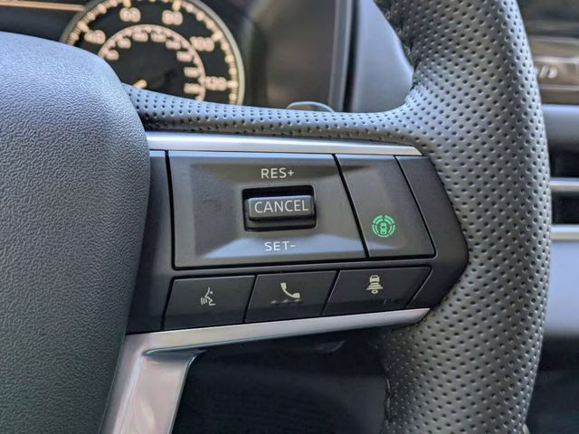 2026 White Diamond Mitsubishi Outlander SE FWD SUV