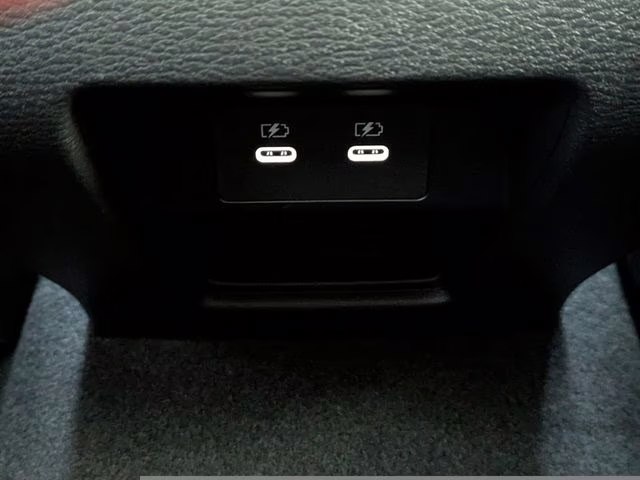 2026 Moonstone Gray Metallic Mitsubishi Outlander SE FWD SUV