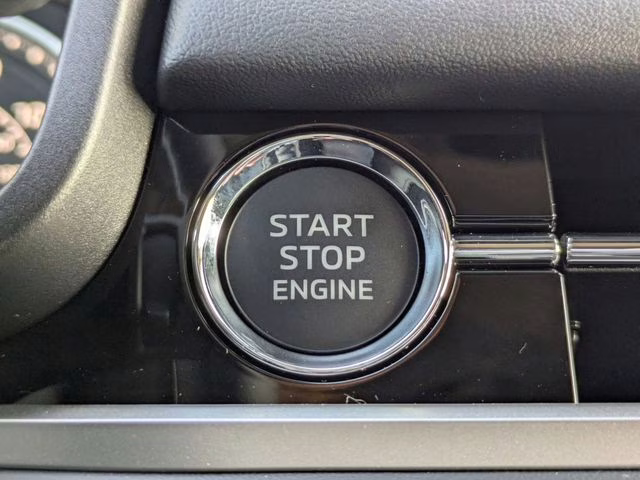 2026 Moonstone Gray Metallic Mitsubishi Outlander SE FWD SUV