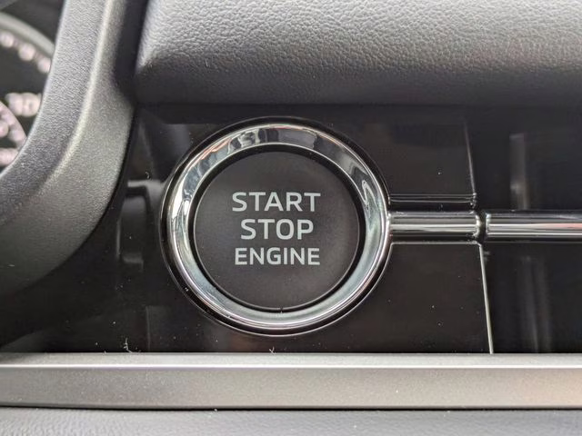 2026 Graphite Gray Mitsubishi Outlander SE FWD SUV