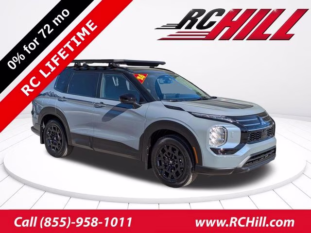 2026 Moonstone Gray/Black Roof Mitsubishi Outlander Trail Edition AWD SUV