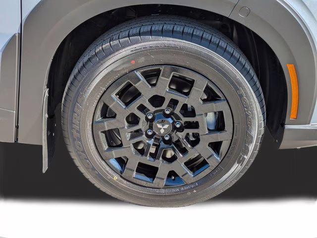 2026 Moonstone Gray/Black Roof Mitsubishi Outlander Trail Edition AWD SUV