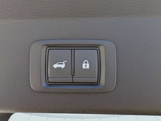 2026 Moonstone Gray/Black Roof Mitsubishi Outlander Trail Edition AWD SUV