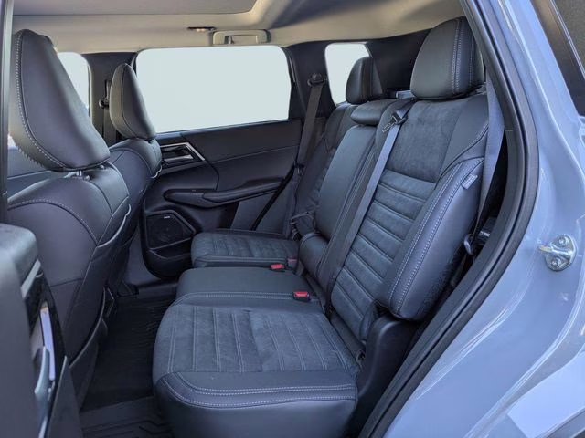 2026 Moonstone Gray/Black Roof Mitsubishi Outlander Trail Edition AWD SUV