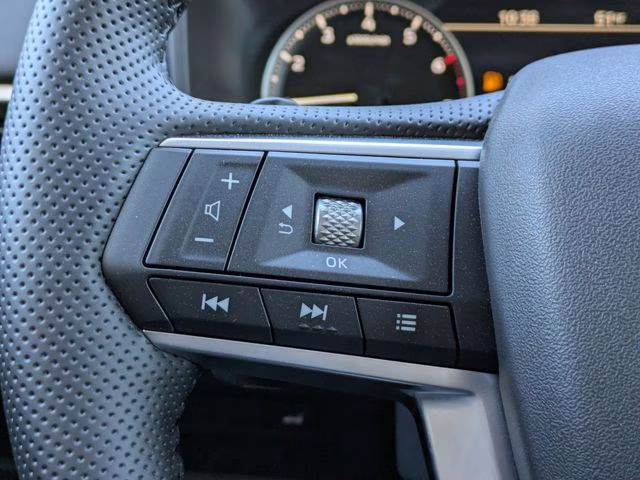 2026 Moonstone Gray/Black Roof Mitsubishi Outlander Trail Edition AWD SUV