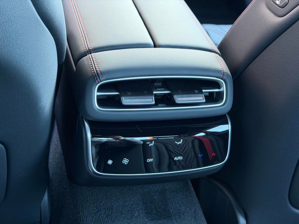 2026 Uyuni White Genesis G80 2.5T Sport Prestige AWD Sedan