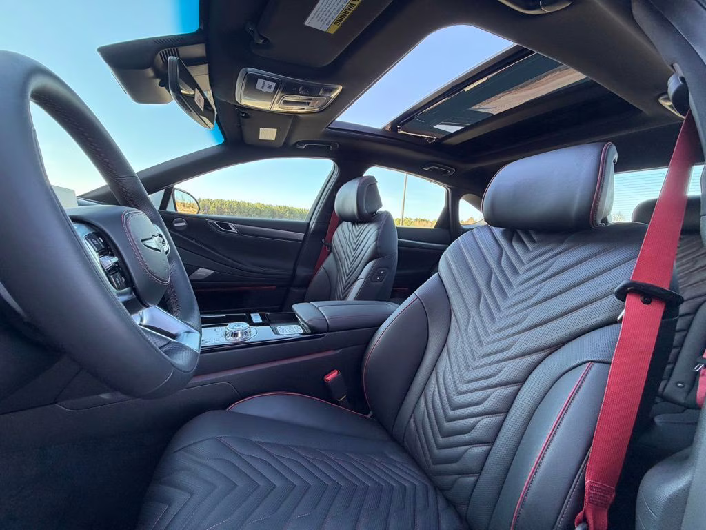 2026 Uyuni White Genesis G80 2.5T Sport Prestige AWD Sedan