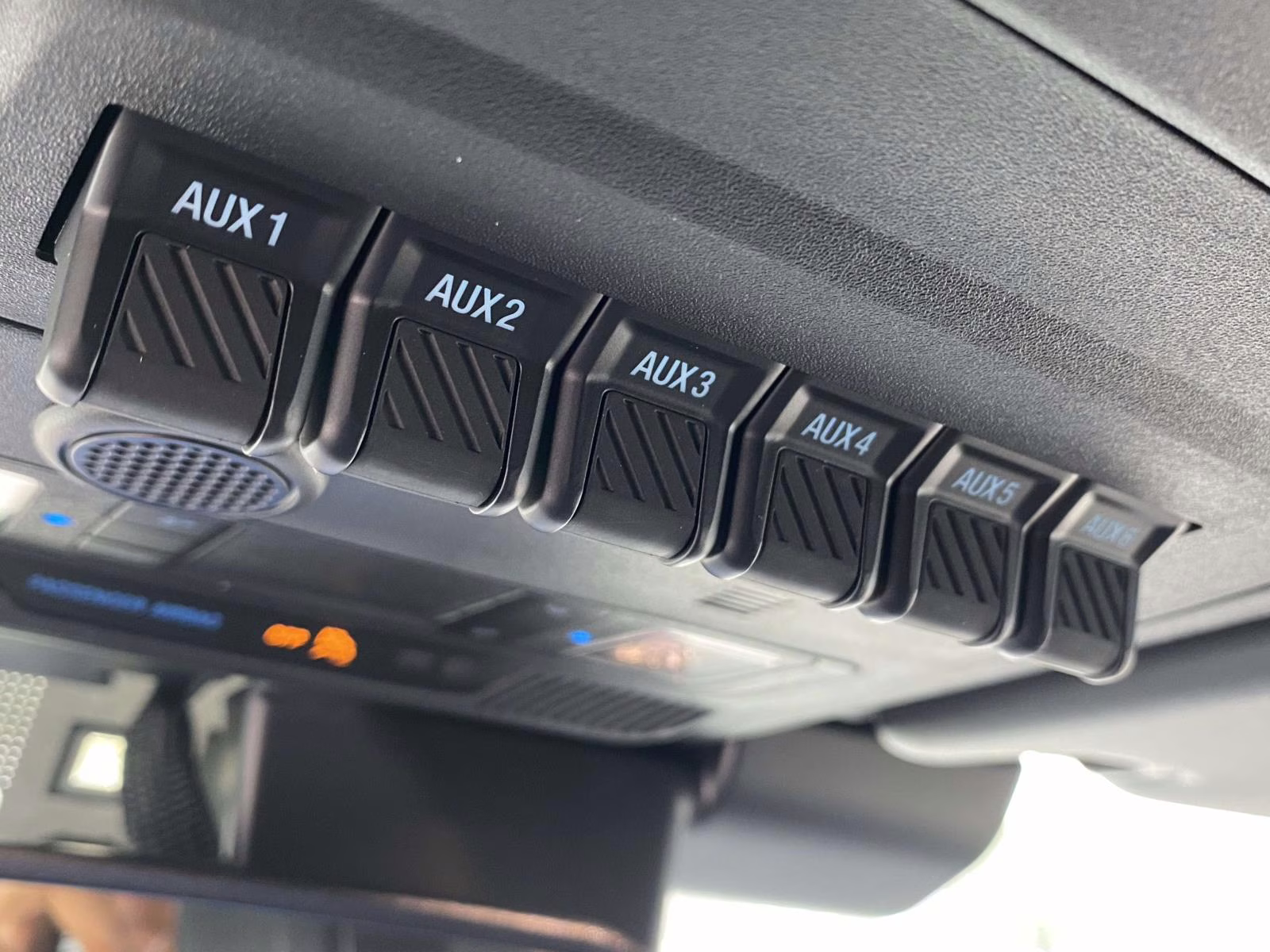 2025 Oxford White Ford Bronco Raptor 4X4 SUV