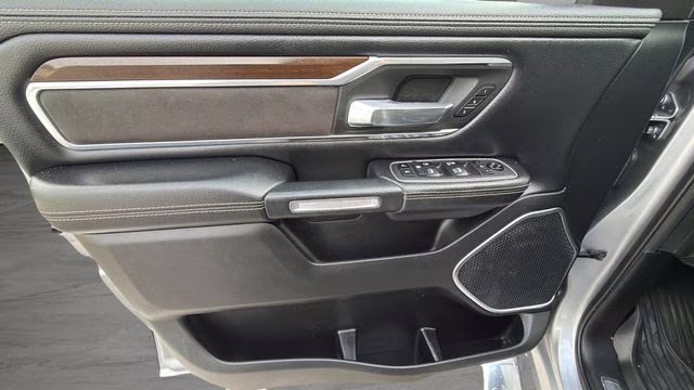 2021 Billet Silver Metallic Clearcoat Ram 1500 Laramie 4X4 Truck