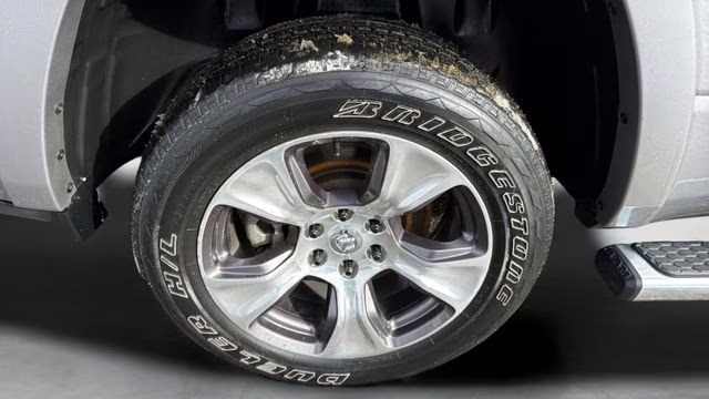 2021 Billet Silver Metallic Clearcoat Ram 1500 Laramie 4X4 Truck