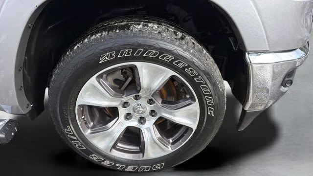 2021 Billet Silver Metallic Clearcoat Ram 1500 Laramie 4X4 Truck