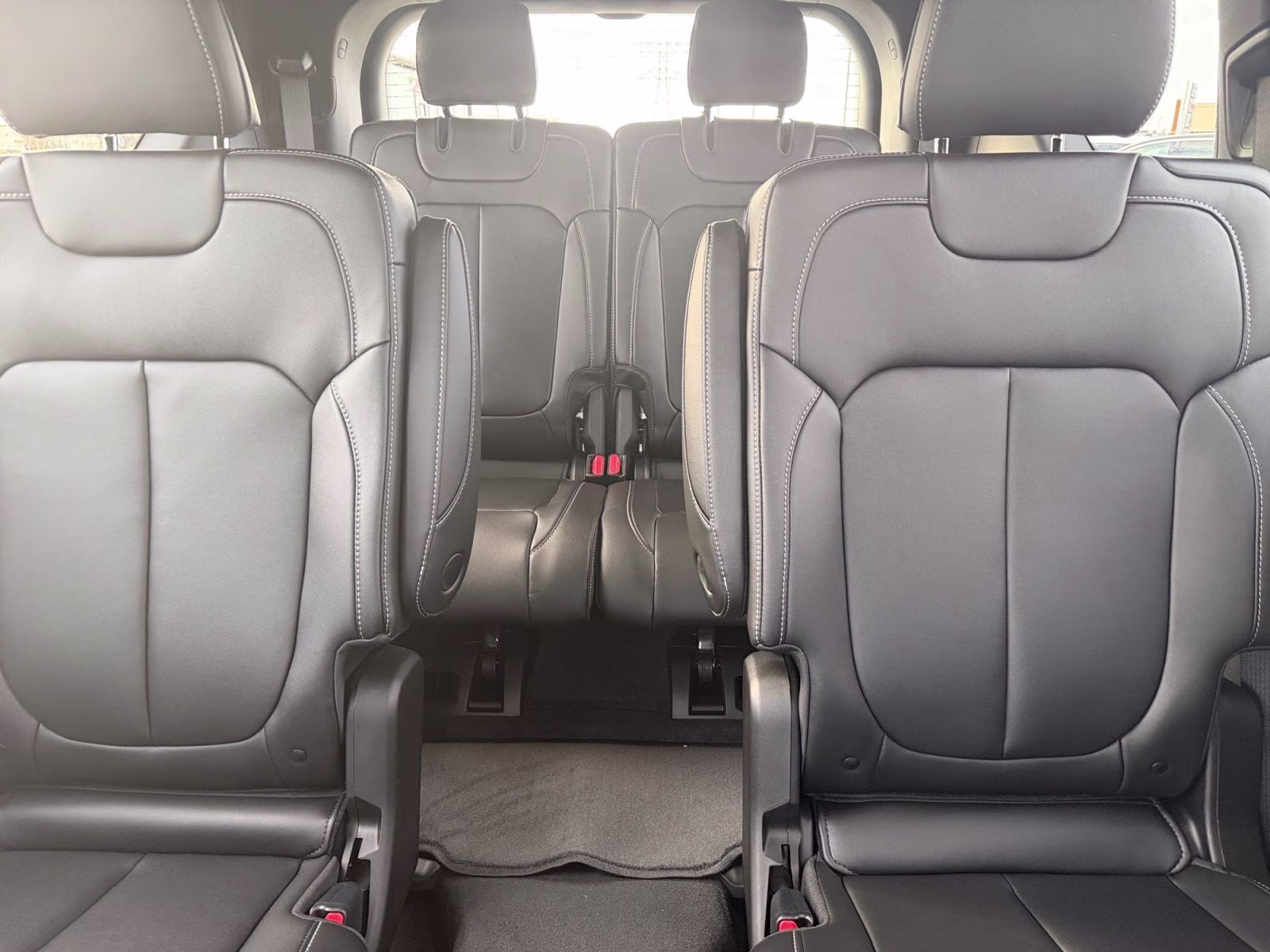 2026 Silver Zynith Jeep Grand Cherokee L Limited 4X4 SUV