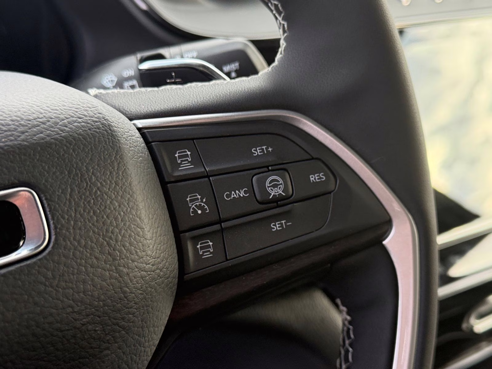 2026 Silver Zynith Jeep Grand Cherokee L Limited 4X4 SUV