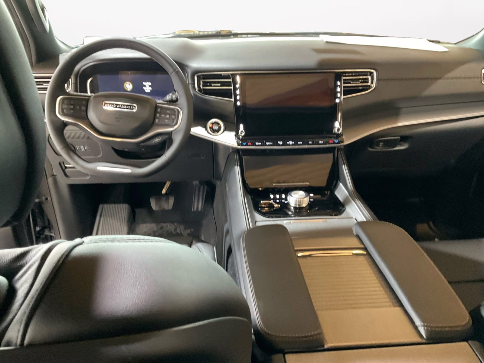 2026 Baltic Gray Metallic Clearcoat Jeep Grand Wagoneer L Limited Altitude 4X4 SUV