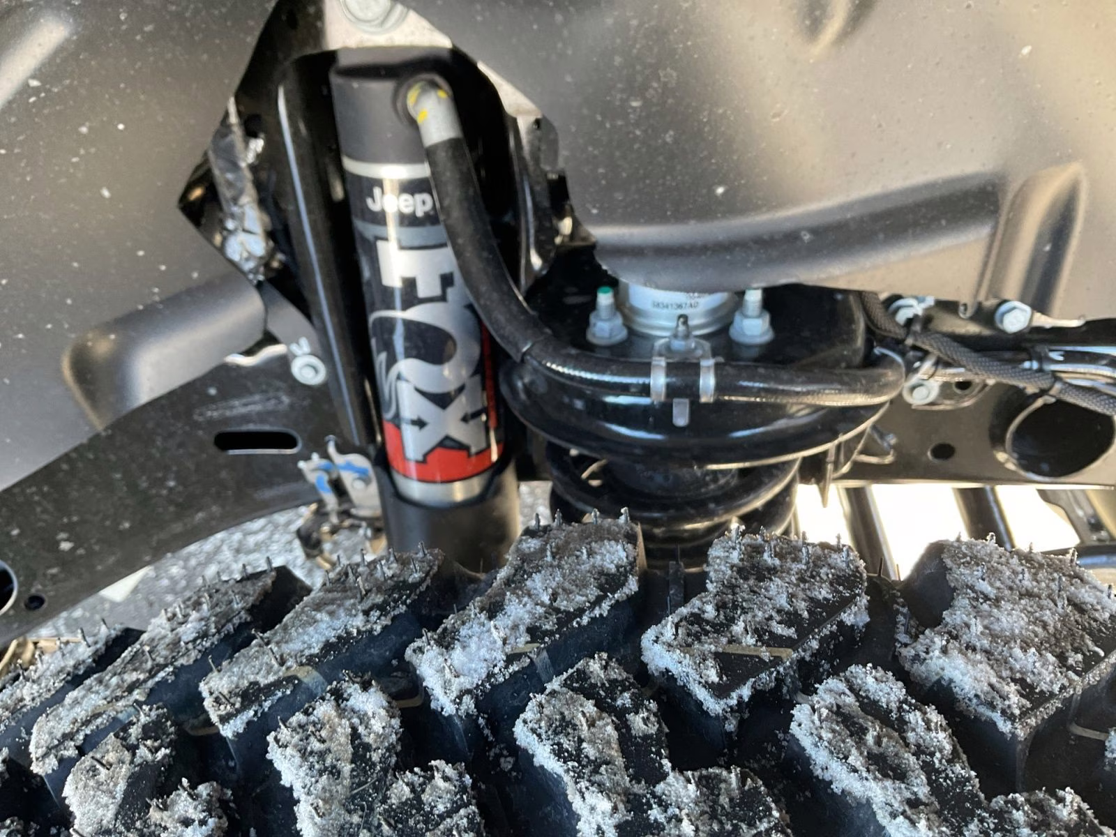 2026 bright white clearcoat Jeep Gladiator Mojave 4X4 Truck